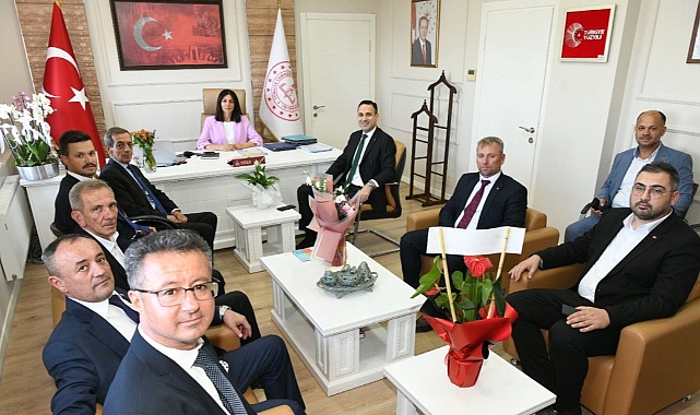 AK Parti İl Başkanlığı'ndan Müdür Hayta'ya ziyaret