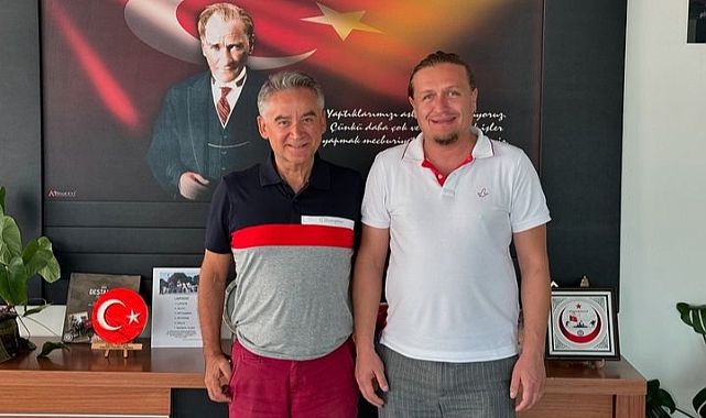 Ali Aldemir'den Belediye Başkanı Atilla Öztürk'e ziyaret