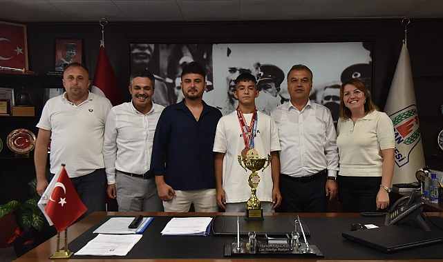 Çan Belediyesi Güreşçisi Mustafa Şeref Özgül'den büyük başarı