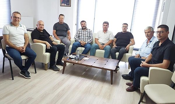 Ayhan Gider, Biga'da tarım ve hayvancılık sektörünün temsilcileri ile bir araya geldi