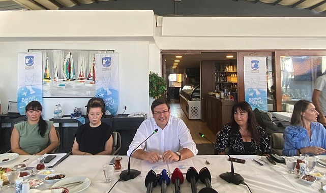 Başkan Erkek ilk basın toplantısında projeleri ve Troia Festivali'ni anlattı