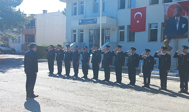 Bayramiç Kaymakamı Emrah Bütün, İlçe Jandarma Komutanlığı’nı ziyaret etti