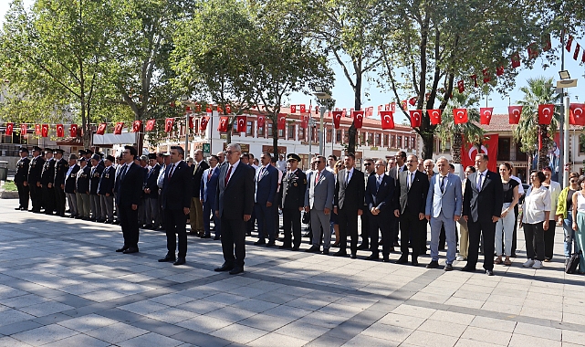Bayramiç'te Zafer Bayramı kutlandı