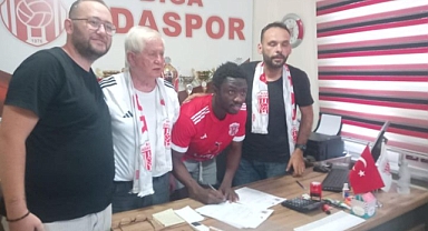 Biga Ada Spor Kulübü, Gambia Asıllı Momodou Basıru Mutairu ile anlaştı