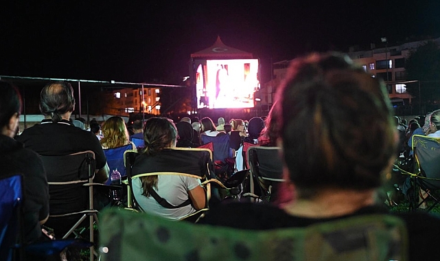 Biga’da Açık Hava Sinema Günleri başladı