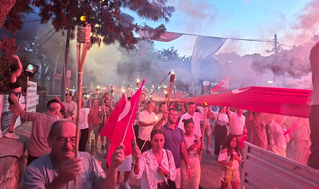 Bozcaada'da 30 Ağustos Zafer Bayramı'nda görkemli kutlama