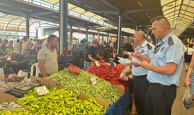 Çanakkale'de meyve ve sebze ticareti üzerine denetimler devam ediyor