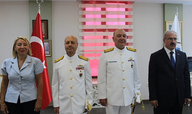 Çanakkale Valiliğinde 30 Ağustos Zafer Bayramı coşkuyla Kutlandı