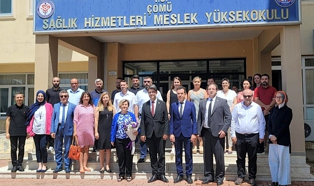 ÇOMÜ’de devir teslim töreni