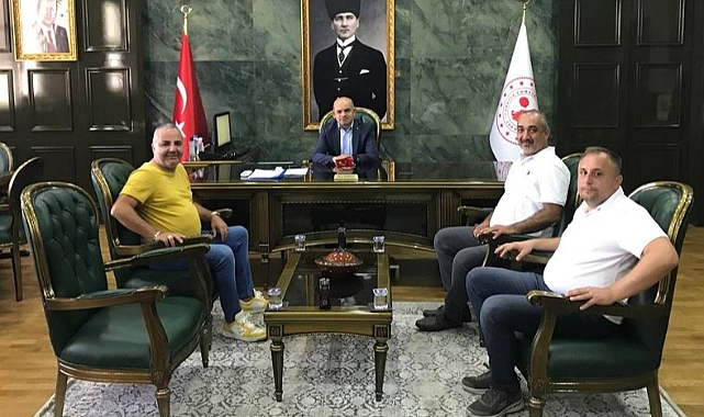 Dadaşlar Palet Firmasından Kaymakam Dr. Emre Nebioğlu'na ziyaret