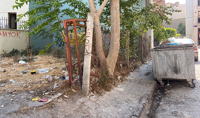 Fevzipaşa Mahallesi'nde çöp sorunu devam ediyor