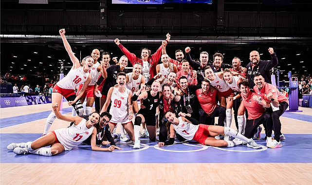 Filenin Sultanları yarı finalde!