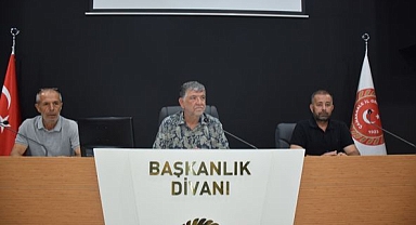 Halil Ertuğrul, merkez ilçe muhtarlarıyla toplandı