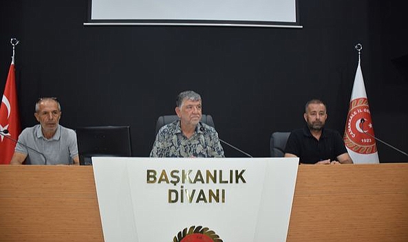 Halil Ertuğrul, merkez ilçe muhtarlarıyla toplandı