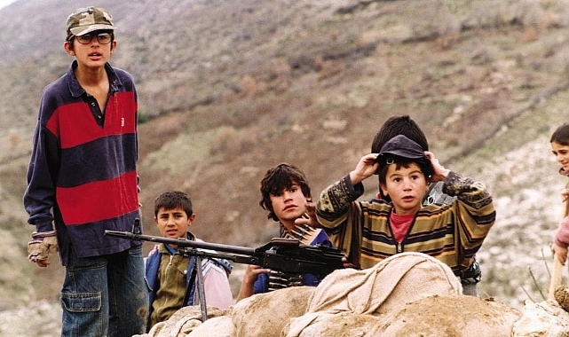 "Kaplumbağalar da Uçar" filmi değerlendirmesi