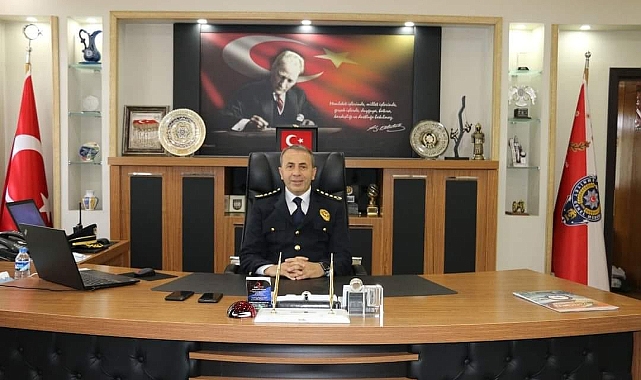 Kenan Kurt göreve başladı