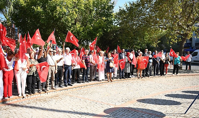 Kepez'de bayram coşkusu