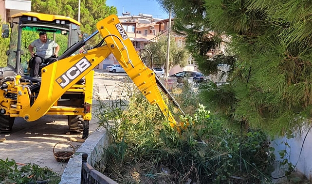 Küçükkuyu Belediyesi'nden güzelleştirme çalışmaları