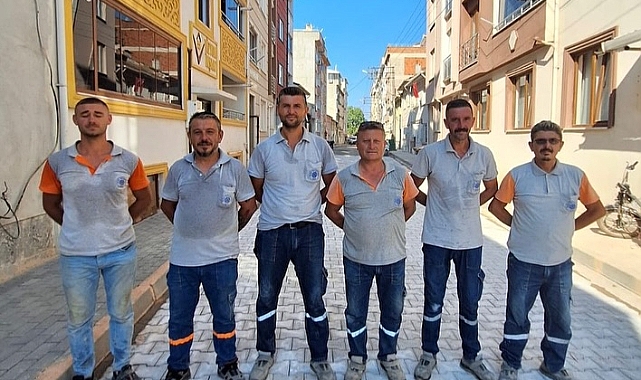 "Sosyal medya durdu, biz durmadık!"