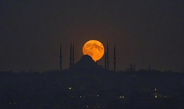 18 Eylül Ay Tutulmasında Yapılabilecek Ritüeller ve Enerji Temizleme Yöntemleri