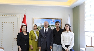 Ahilik Haftası’nda esnaf heyetinden Vali Toraman’a ziyaret