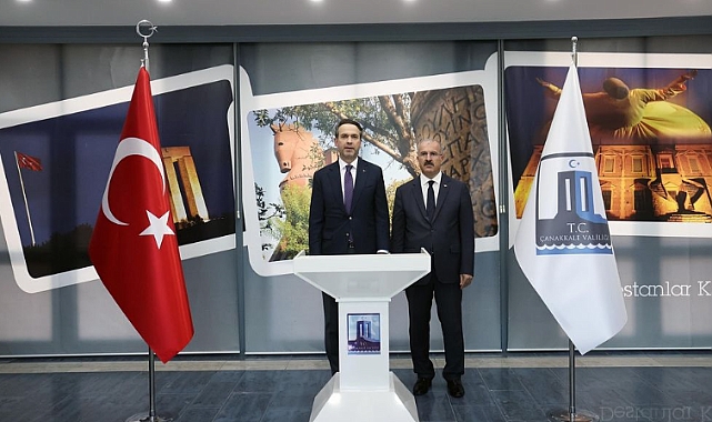 Bakan Bayraktar'dan Vali Toraman'a ziyaret