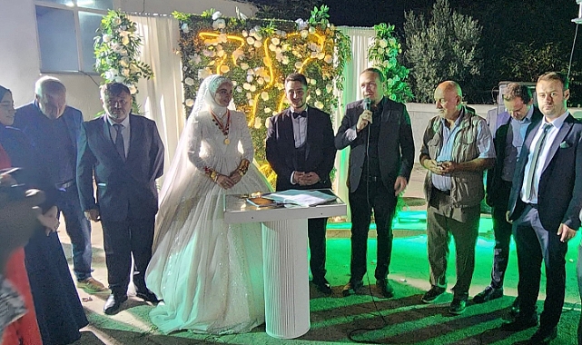 Başkan Öztürk mutluluğa şahit oldu