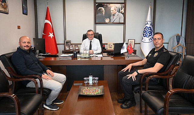 Biga İlçe Emniyet Müdürü Emre Bolat, Belediye Başkanı Alper Şen'i ziyaret etti