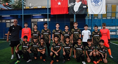 Biga’nın kurtuluş günü kutlamaları futbol heyecanıyla başladı
