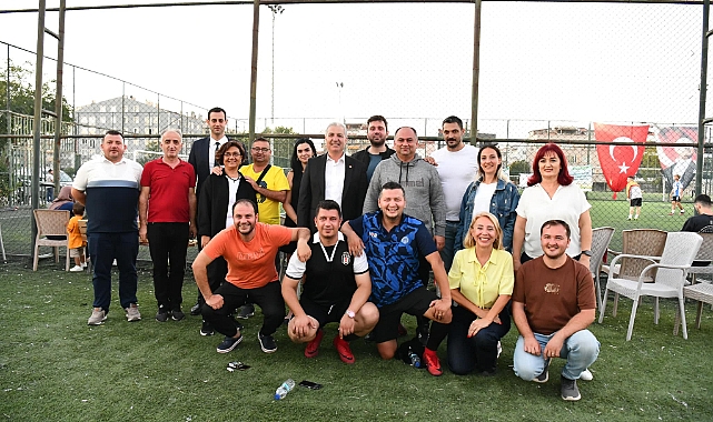 Çanakkale Belediyesi Futbol Turnuvası'nda kupa sahiplerini buldu