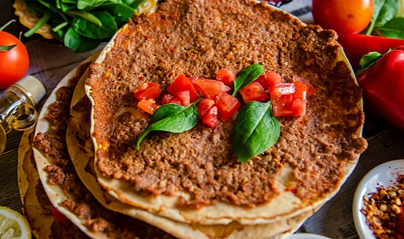 Evde lahmacun tarifi