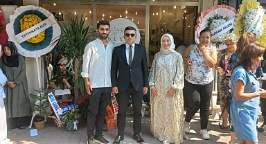 Kaymakam Emrah Bütün, Beyza Çiçekçiliğin  açılışına katıldı