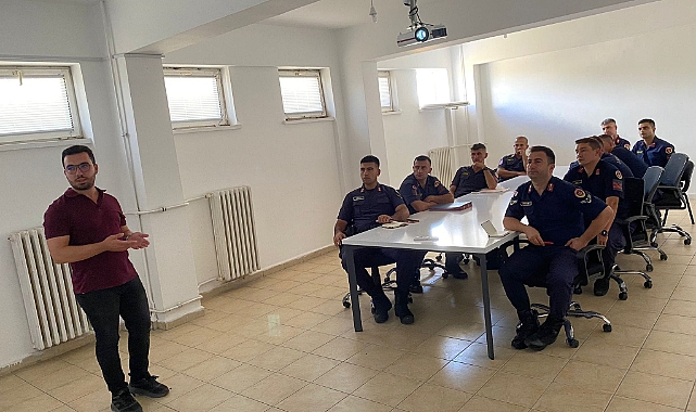 Lapseki’de hayvan hareketleri kontrolü eğitimi