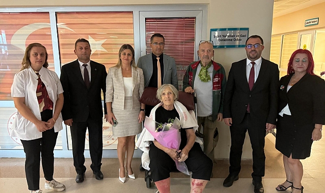 Mehmet Akif Ersoy Devlet Hastanesinde tedavi gören gazi ailesine anlamlı ziyaret
