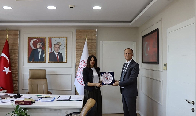 Müdür Kalkan'dan Millî Eğitim Müdürü Mine Hayta'ya ziyaret
