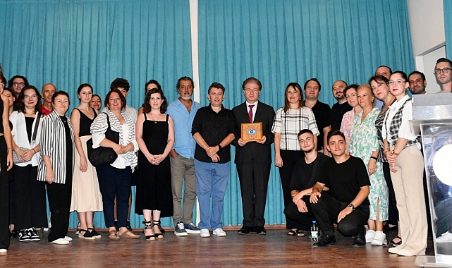 Prof. Dr. Cihat Aşkın ÇOMÜ'de konser verdi