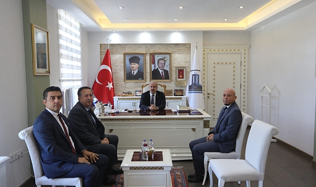 Vali Toraman’a ÇOMÜ’den ziyaret
