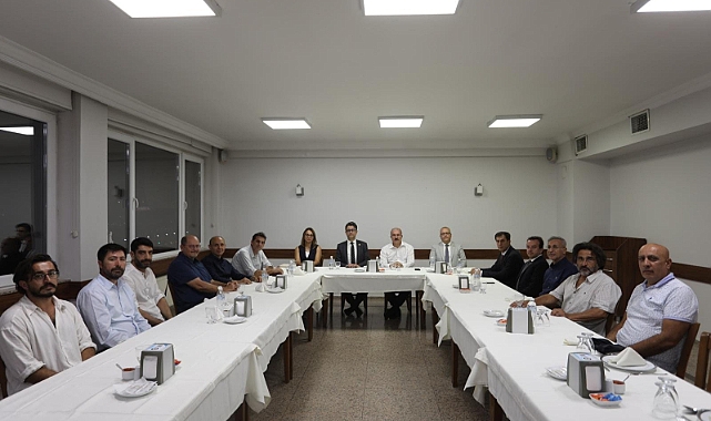 Vali Toraman, Arkeolojik Kazı Heyeti başkanlarıyla bir arada