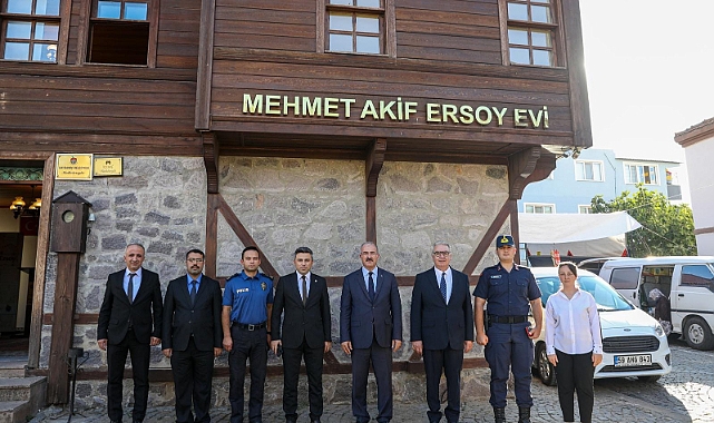 Vali Toraman'dan Mehmet Akif Ersoy Müze Evine ziyaret