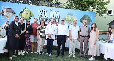 Zeytinyağlı Sarma Yarışması'nda ödüller sahiplerini buldu