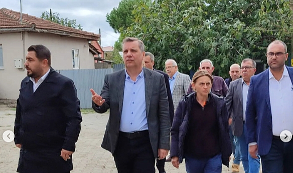 Ak Parti Milletvekili Ayhan Gider’in köyünü dolu vurdu