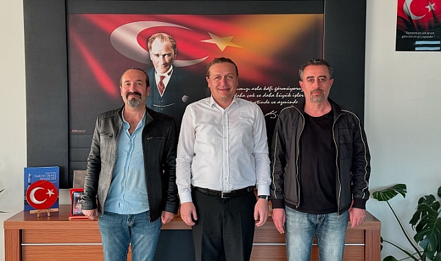 Atilla Öztürk ziyaretçilerini ağırladı