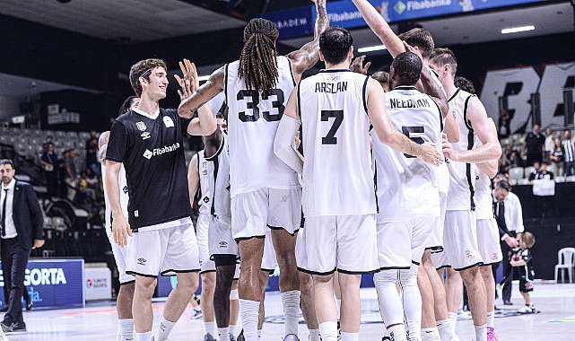 Beşiktaş Fibabanka, Bahçeşehir Koleji'ni 82-78 mağlup etti