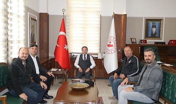 Biga Beşiktaşlılar Derneği'nden Kaymakam Kayabaşı'ya ziyaret