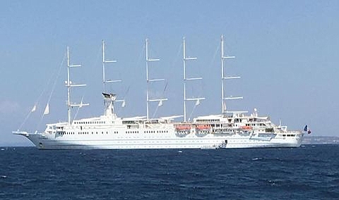 Bozcaada'da 2024 Kruvaziyer seferleri tamamlandı