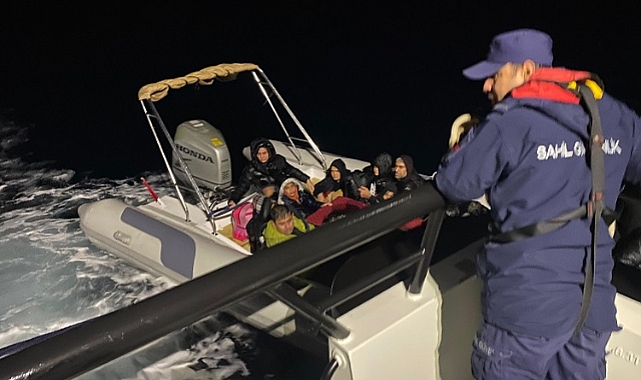 Çanakkale açıklarında 22 düzensiz göçmen yakalandı