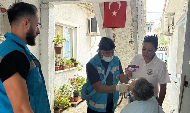 Çanakkale Ağız ve Diş Sağlığı Merkezi’nden yaşlı hastalara evde hizmet