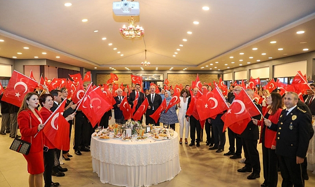 Çanakkale'de 29 Ekim Cumhuriyet Bayramı Kabul Töreni