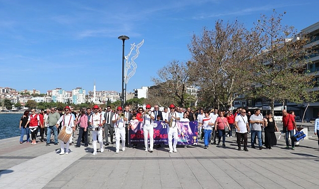 Çanakkale’de Amatör Spor Haftası kortej yürüyüşü ile başladı