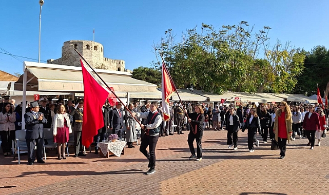 "Cumhuriyet bize emanet, kutlu olsun"